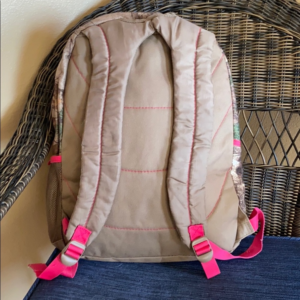 Backpack - Picture 3 of 5